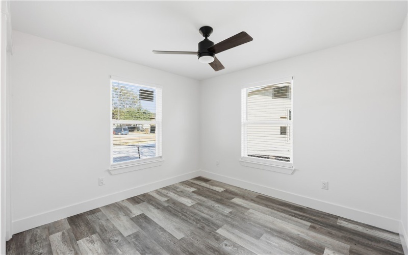 1509 El Paso Street, Corpus Christi, TX 78417, 3 Habitaciones Habitaciones , ,1 BañoBaños,Residential,En Venta,1509 El Paso Street,0,466770