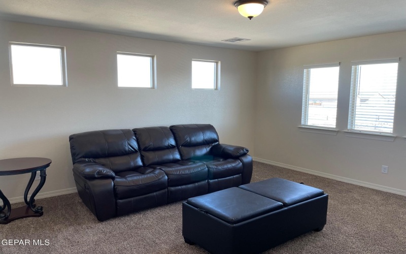 10708 Aaron Street, El Paso, TX 79924, 4 Habitaciones Habitaciones , ,1 BañoBaños,Residential,En Venta,10708 Aaron Street,0,933763