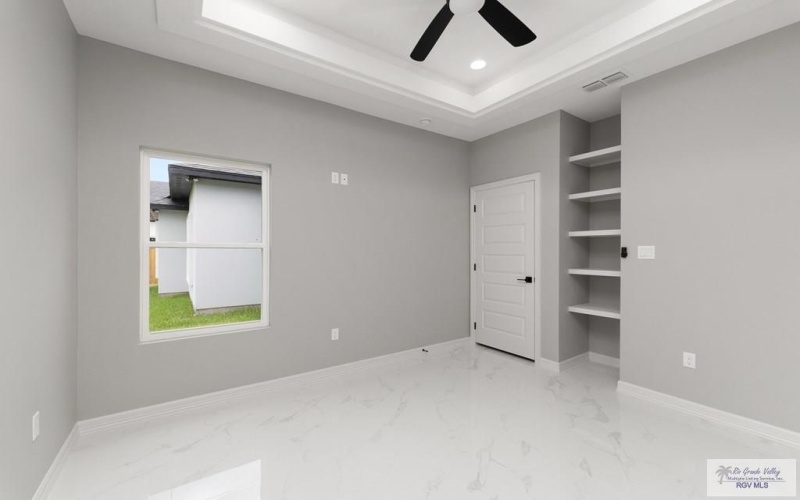 6164 MACKENNA DR, BROWNSVILLE, TX 78526, 4 Habitaciones Habitaciones , ,5 BañosBaños,Residential,En Venta,6164 MACKENNA DR,0,29770014