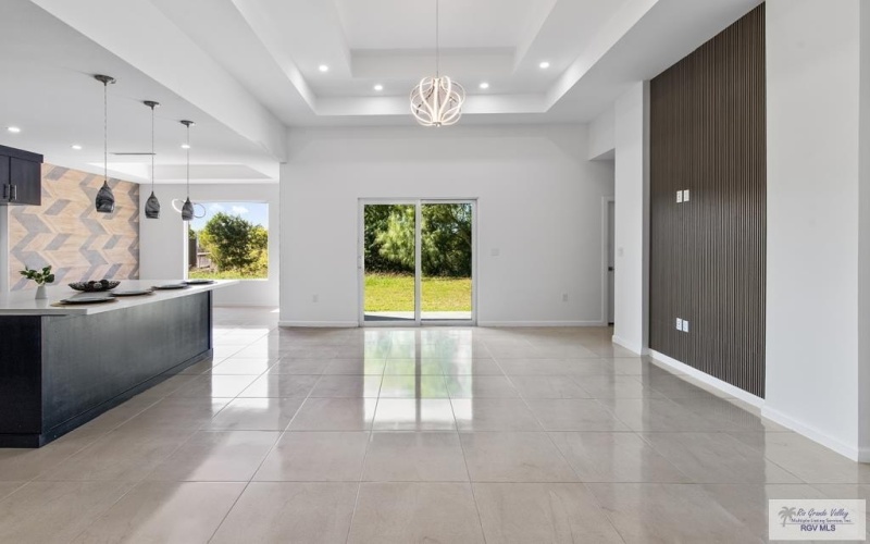 7004 LAGO VISTA, BROWNSVILLE, TX 78520, 4 Habitaciones Habitaciones , ,3 BañosBaños,Residential,En Venta,7004 LAGO VISTA,0,29770022