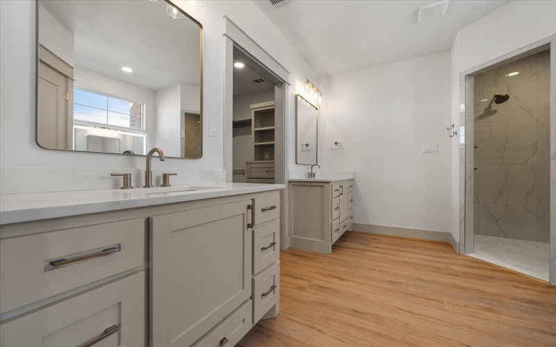 305 Maple Avenue, New Home, TX 79381, 4 Habitaciones Habitaciones , ,3 BañosBaños,Residential,En Venta,305 Maple Avenue,0,202563132