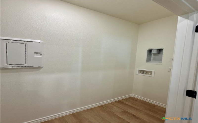 102 Leon Lane, Copperas Cove, TX 76542, 6 Habitaciones Habitaciones , ,5 BañosBaños,Residential Multi Family,En Venta,102 Leon Lane,0,597974