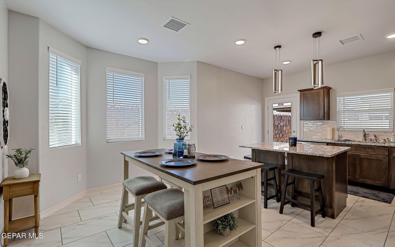 143 Sarah Trails, Santa Teresa, NM 88008, 3 Bedrooms Bedrooms, ,1 BathroomBathrooms,Residential,For Sale,143 Sarah Trails,0,933781