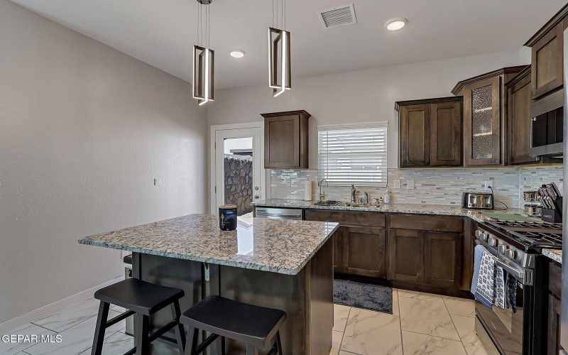 143 Sarah Trails, Santa Teresa, NM 88008, 3 Bedrooms Bedrooms, ,1 BathroomBathrooms,Residential,For Sale,143 Sarah Trails,0,933781