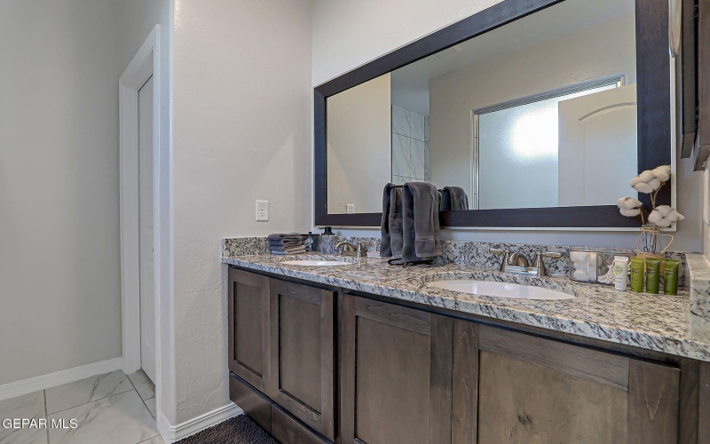 143 Sarah Trails, Santa Teresa, NM 88008, 3 Bedrooms Bedrooms, ,1 BathroomBathrooms,Residential,For Sale,143 Sarah Trails,0,933781