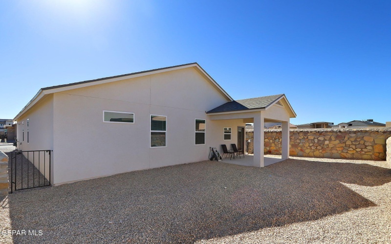 143 Sarah Trails, Santa Teresa, NM 88008, 3 Bedrooms Bedrooms, ,1 BathroomBathrooms,Residential,For Sale,143 Sarah Trails,0,933781