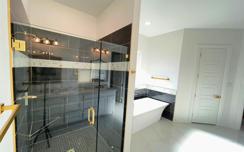 105 Oxford Court, Weatherford, TX 76088, 5 Habitaciones Habitaciones , ,3 BañosBaños,Residential,En Venta,105 Oxford Court,0,21102665