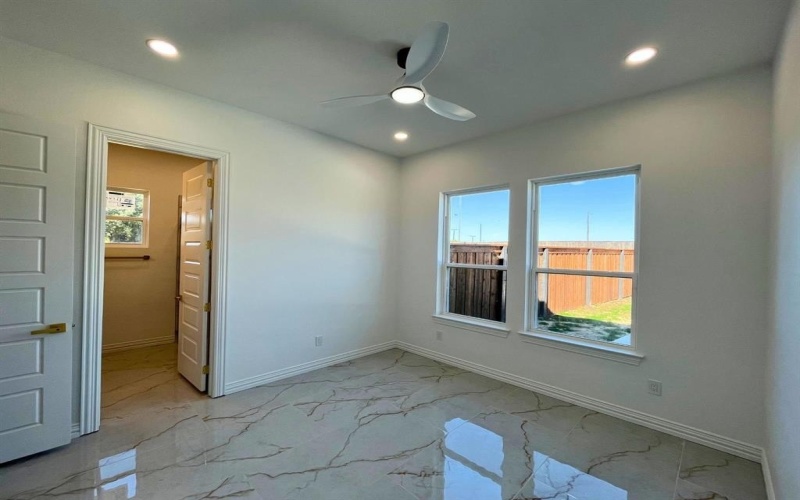 105 Oxford Court, Weatherford, TX 76088, 5 Habitaciones Habitaciones , ,3 BañosBaños,Residential,En Venta,105 Oxford Court,0,21102665