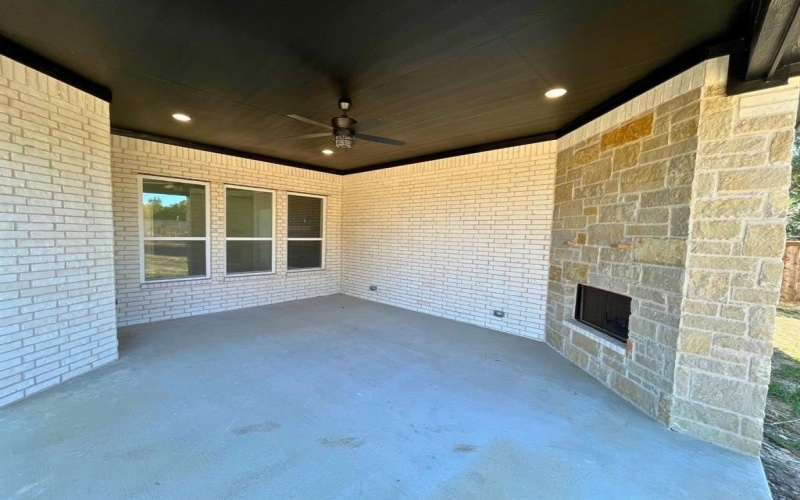 105 Oxford Court, Weatherford, TX 76088, 5 Habitaciones Habitaciones , ,3 BañosBaños,Residential,En Venta,105 Oxford Court,0,21102665