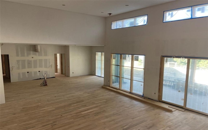 4117 Creekdale Drive, Dallas, TX 75229, 5 Bedrooms Bedrooms, ,7 BathroomsBathrooms,Residential,For Sale,4117 Creekdale Drive,0,21102850