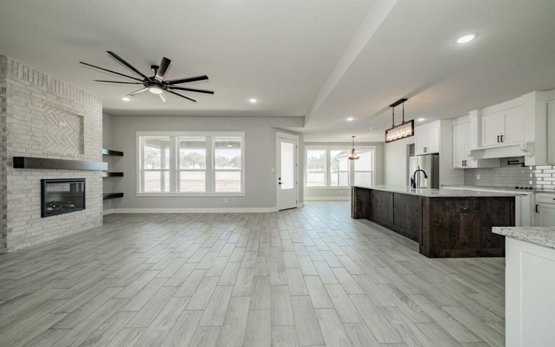 2017 Swallowtail Court, Poolville, TX 75487, 5 Habitaciones Habitaciones , ,5 BañosBaños,Residential,En Venta,2017 Swallowtail Court,0,21110592