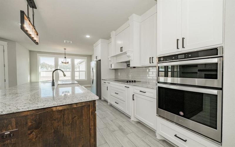 2017 Swallowtail Court, Poolville, TX 75487, 5 Habitaciones Habitaciones , ,5 BañosBaños,Residential,En Venta,2017 Swallowtail Court,0,21110592