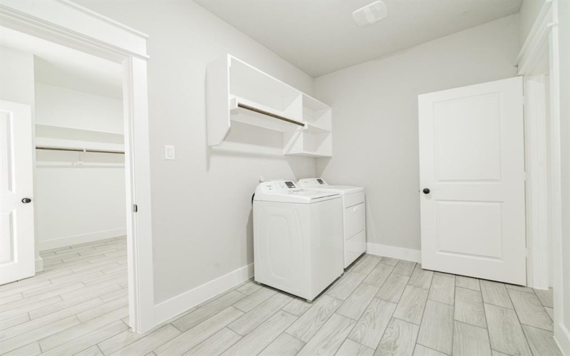 2017 Swallowtail Court, Poolville, TX 75487, 5 Habitaciones Habitaciones , ,5 BañosBaños,Residential,En Venta,2017 Swallowtail Court,0,21110592