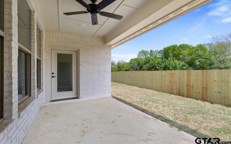 5324 Hollytree Dr, Tyler, TX 75703, 3 Bedrooms Bedrooms, ,2 BathroomsBathrooms,Residential,For Sale,5324 Hollytree Dr,25004860