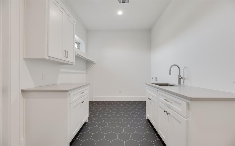 4074 S Better Drive, Dallas, TX 75229, 5 Bedrooms Bedrooms, ,6 BathroomsBathrooms,Residential,For Sale,4074 S Better Drive,0,21111687