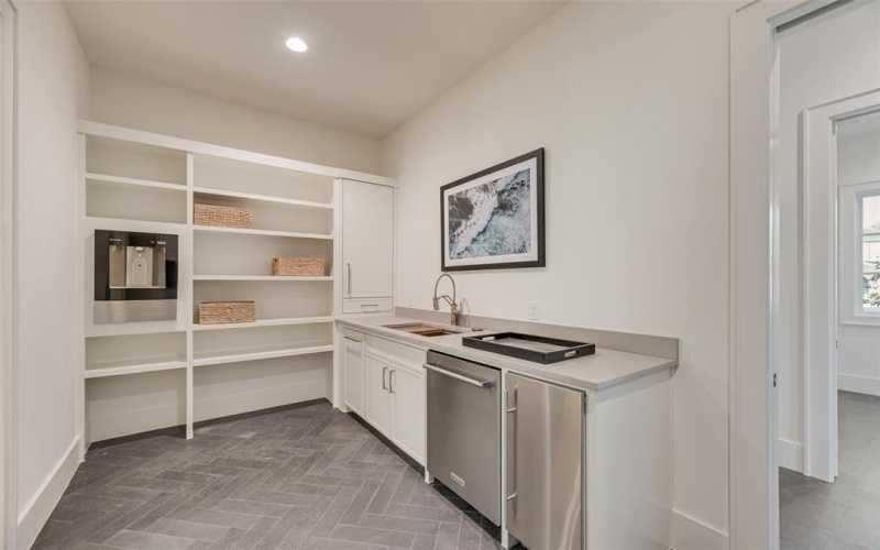 4074 S Better Drive, Dallas, TX 75229, 5 Bedrooms Bedrooms, ,6 BathroomsBathrooms,Residential,For Sale,4074 S Better Drive,0,21111687