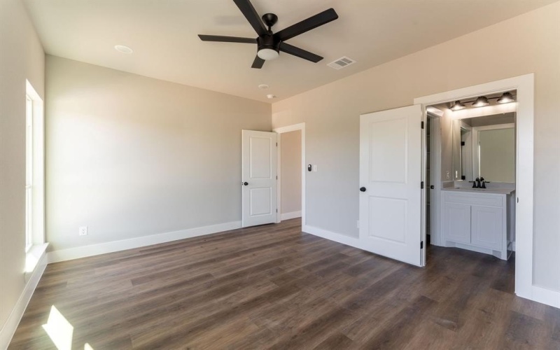 9100 Cherokee Court, Rio Vista, TX 76093, 3 Habitaciones Habitaciones , ,3 BañosBaños,Residential,En Venta,9100 Cherokee Court,0,21113603