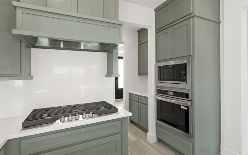 3004 Fox Lake Drive, Celina, TX 75009, 6 Bedrooms Bedrooms, ,5 BathroomsBathrooms,Residential,For Sale,3004 Fox Lake Drive,0,21113701