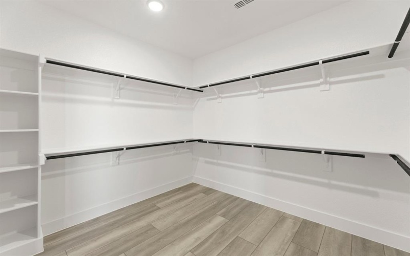 3004 Fox Lake Drive, Celina, TX 75009, 6 Bedrooms Bedrooms, ,5 BathroomsBathrooms,Residential,For Sale,3004 Fox Lake Drive,0,21113701