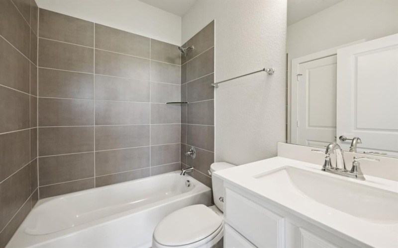 230 Roper Road, Waxahachie, TX 75165, 4 Bedrooms Bedrooms, ,3 BathroomsBathrooms,Residential,For Sale,230 Roper Road,0,21113713