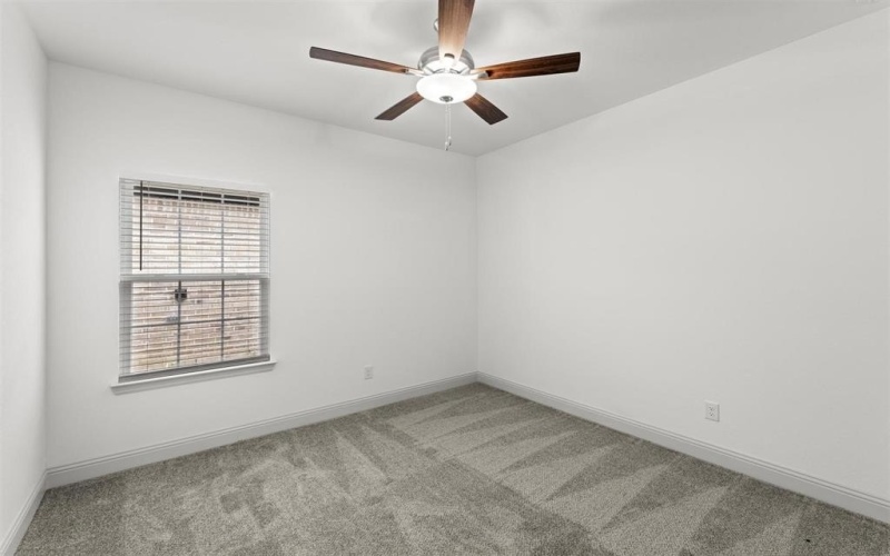 544 Oak Creek Drive, Lavon, TX 75166, 4 Bedrooms Bedrooms, ,2 BathroomsBathrooms,Residential,For Sale,544 Oak Creek Drive,0,21113766