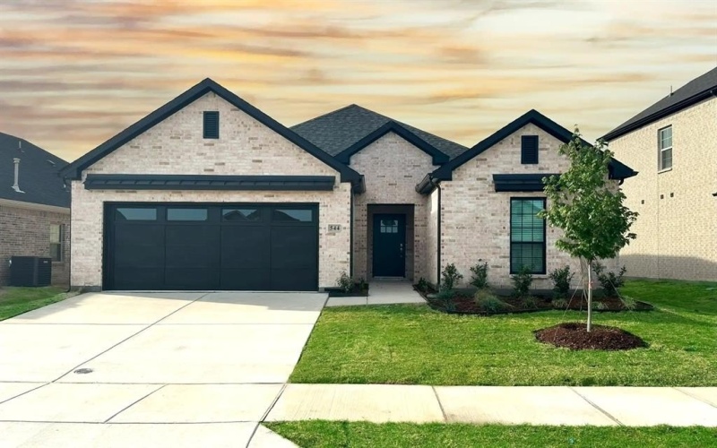 544 Oak Creek Drive, Lavon, TX 75166, 4 Bedrooms Bedrooms, ,2 BathroomsBathrooms,Residential,For Sale,544 Oak Creek Drive,0,21113766