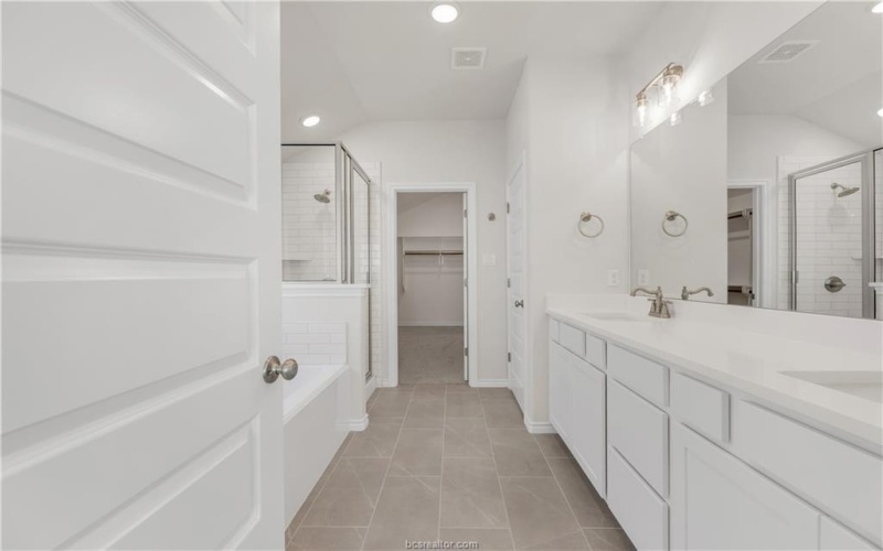 5953 Eldora Drive, College Station, TX 77845, 3 Bedrooms Bedrooms, ,2 BathroomsBathrooms,Residential,For Sale,5953 Eldora Drive,0,25011746