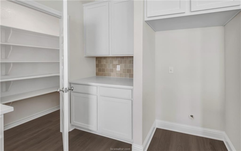 5953 Eldora Drive, College Station, TX 77845, 3 Bedrooms Bedrooms, ,2 BathroomsBathrooms,Residential,For Sale,5953 Eldora Drive,0,25011746