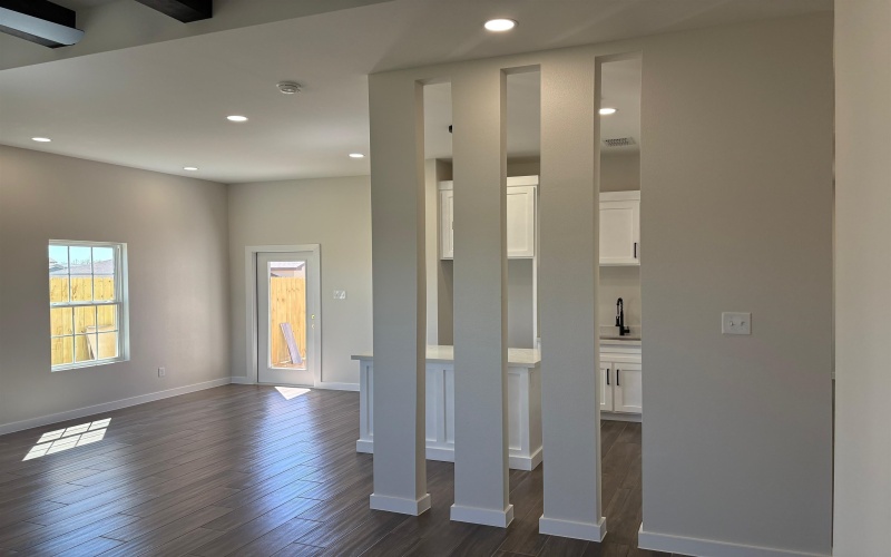 2812 Adamsville, Laredo, TX 78046, 3 Bedrooms Bedrooms, ,2 BathroomsBathrooms,Residential,For Sale,2812 Adamsville,0,20255048