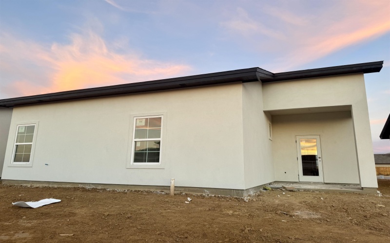 2816 Adamsville, Laredo, TX 78046, 4 Bedrooms Bedrooms, ,2 BathroomsBathrooms,Residential,For Sale,2816 Adamsville,0,20255051