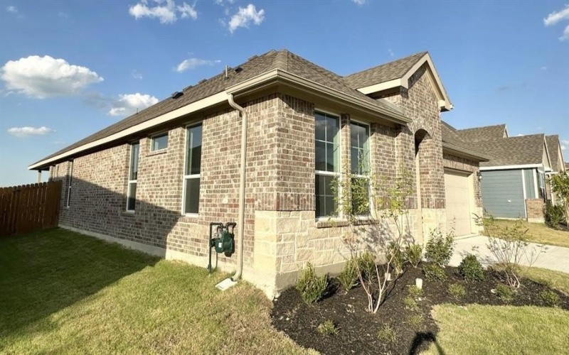 10840 BLACK ONYX Drive, Fort Worth, TX 76036, 5 Bedrooms Bedrooms, ,3 BathroomsBathrooms,Residential,For Sale,10840 BLACK ONYX Drive,0,21112211