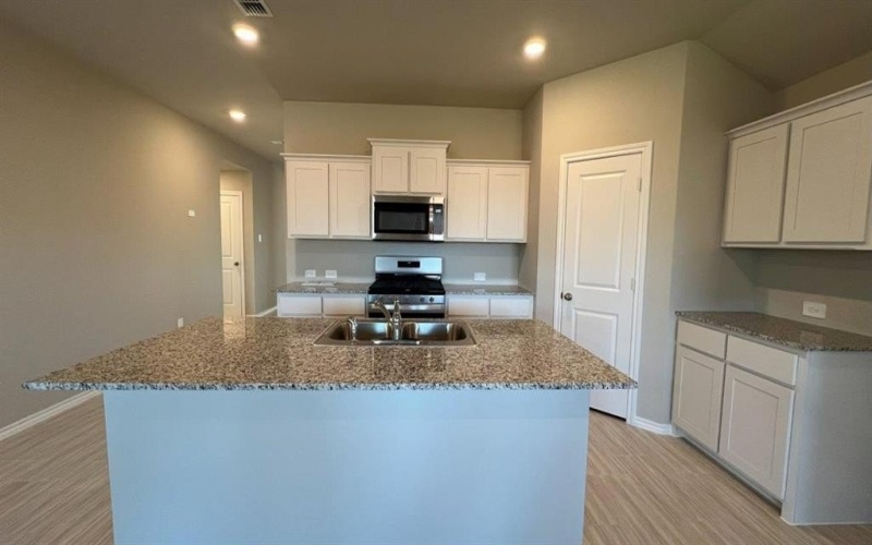 8456 Beltmill Parkway, Fort Worth, TX 76131, 4 Bedrooms Bedrooms, ,2 BathroomsBathrooms,Residential,For Sale,8456 Beltmill Parkway,0,21112778