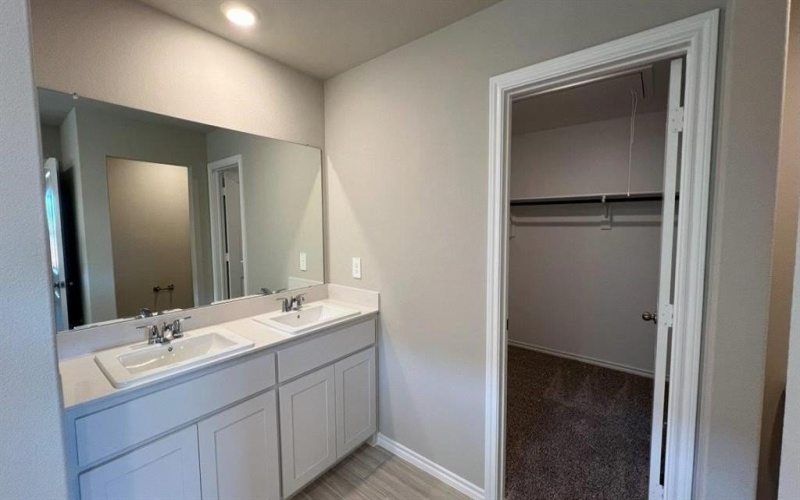 8456 Beltmill Parkway, Fort Worth, TX 76131, 4 Bedrooms Bedrooms, ,2 BathroomsBathrooms,Residential,For Sale,8456 Beltmill Parkway,0,21112778