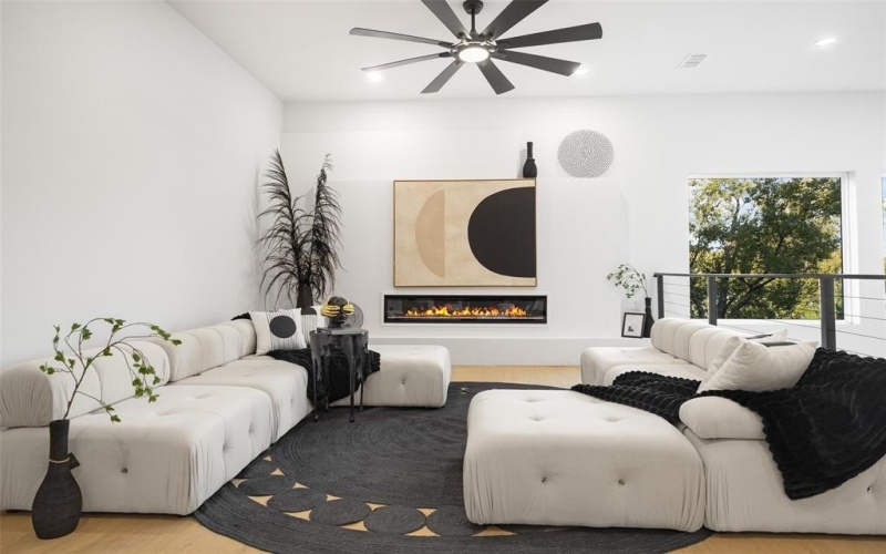 3343 Parvia Avenue, Dallas, TX 75212, 3 Habitaciones Habitaciones , ,2 BañosBaños,Residential,En Venta,3343 Parvia Avenue,0,21113023