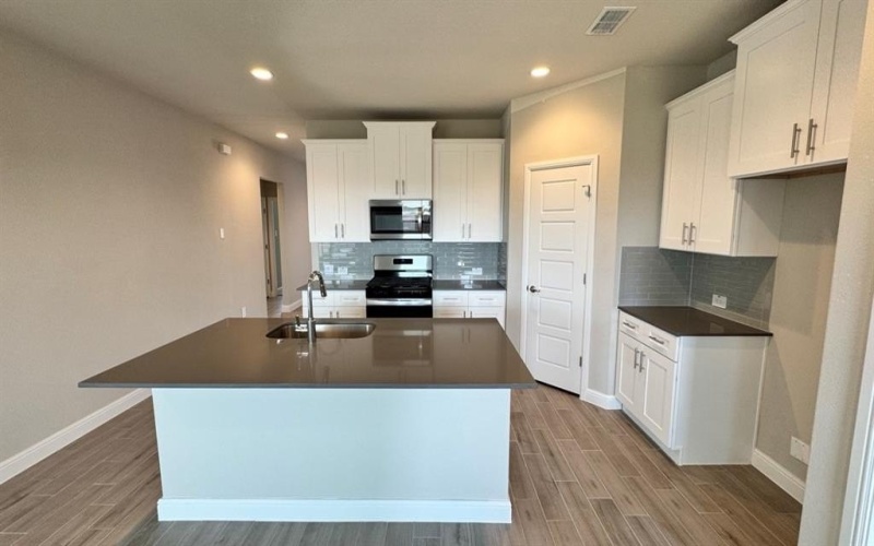 10857 BLACK ONYX Drive, Fort Worth, TX 76036, 3 Bedrooms Bedrooms, ,2 BathroomsBathrooms,Residential,For Sale,10857 BLACK ONYX Drive,0,21113241