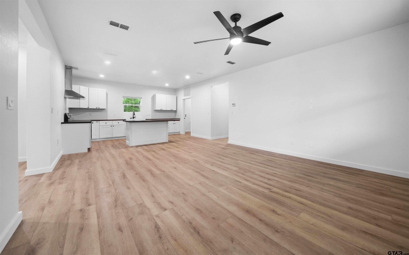 837 Red Bud Cir, Bullard, TX 75757, 3 Habitaciones Habitaciones , ,2 BañosBaños,Residential,En Venta,837 Red Bud Cir,25005082