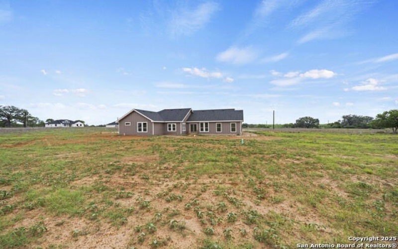 104 HIDDEN PATH, Floresville, TX 78114, 3 Habitaciones Habitaciones , ,2 BañosBaños,Residential,En Venta,104 HIDDEN PATH,0,1859867