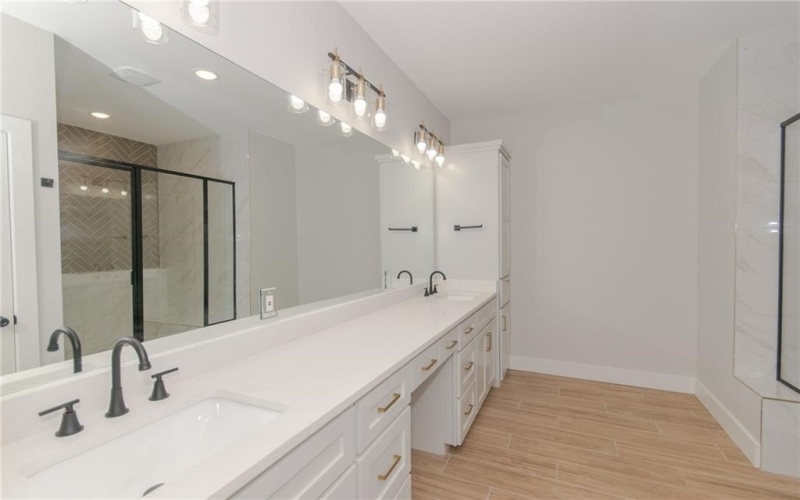 3005 Saint Eustatius Way, Corpus Christi, TX 78418, 4 Bedrooms Bedrooms, ,5 BathroomsBathrooms,Residential,For Sale,3005 Saint Eustatius Way,0,467872