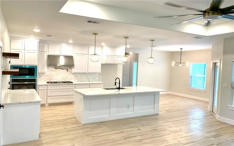 2814 HELD Drive, Corpus Christi, TX 78418, 4 Bedrooms Bedrooms, ,2 BathroomsBathrooms,Residential,For Sale,2814 HELD Drive,0,467874