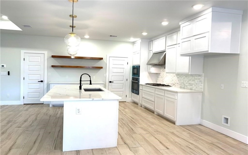 2814 HELD Drive, Corpus Christi, TX 78418, 4 Bedrooms Bedrooms, ,2 BathroomsBathrooms,Residential,For Sale,2814 HELD Drive,0,467874