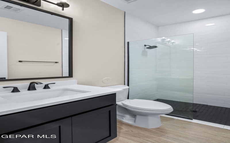 1805 Kelsey Davis Avenue, El Paso, TX 79928, 4 Habitaciones Habitaciones , ,3 BañosBaños,Residential,En Venta,1805 Kelsey Davis Avenue,0,933823