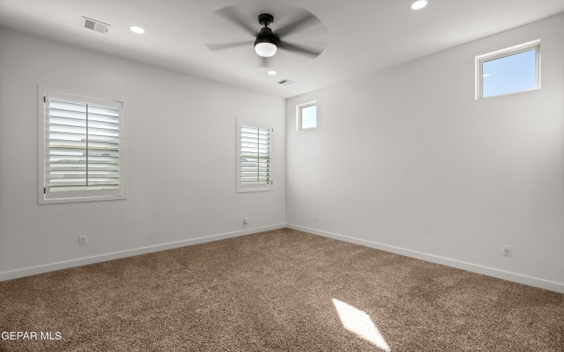 1806 Schyler Love Lane, El Paso, TX 79928, 3 Habitaciones Habitaciones , ,2 BañosBaños,Residential,En Venta,1806 Schyler Love Lane,0,933831