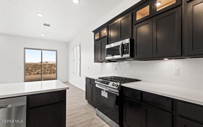 1808 Schyler Love Lane, El Paso, TX 79928, 4 Habitaciones Habitaciones , ,2 BañosBaños,Residential,En Venta,1808 Schyler Love Lane,0,933834