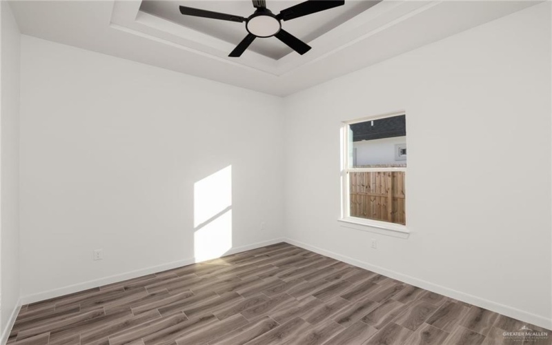 6108 N Rayo Del Sol Street, Edinburg, TX 78542, 3 Bedrooms Bedrooms, ,2 BathroomsBathrooms,Residential,For Sale,6108 N Rayo Del Sol Street,0,487125