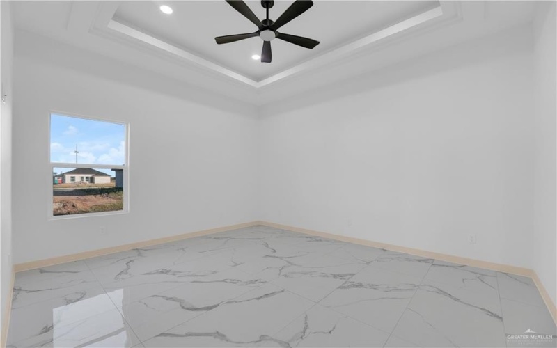 5900 N Playa Del Sol Street, Edinburg, TX 78542, 3 Bedrooms Bedrooms, ,2 BathroomsBathrooms,Residential,For Sale,5900 N Playa Del Sol Street,0,487173