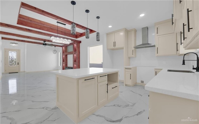 5900 N Playa Del Sol Street, Edinburg, TX 78542, 3 Bedrooms Bedrooms, ,2 BathroomsBathrooms,Residential,For Sale,5900 N Playa Del Sol Street,0,487173