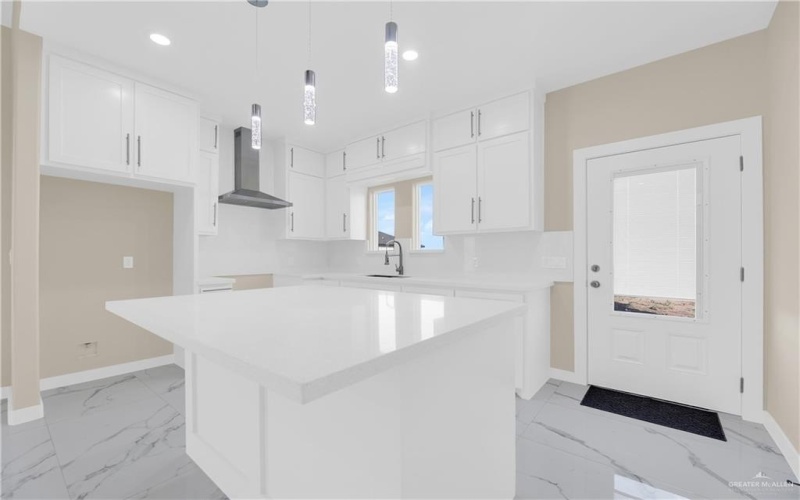 5812 N Playa Del Sol Street, Edinburg, TX 78542, 3 Bedrooms Bedrooms, ,2 BathroomsBathrooms,Residential,For Sale,5812 N Playa Del Sol Street,0,487176