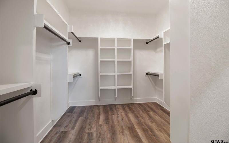 800 Stone Chimney Rd, Bullard, TX 75757, 5 Habitaciones Habitaciones , ,5 BañosBaños,Residential,En Venta,800 Stone Chimney Rd,0,25016735