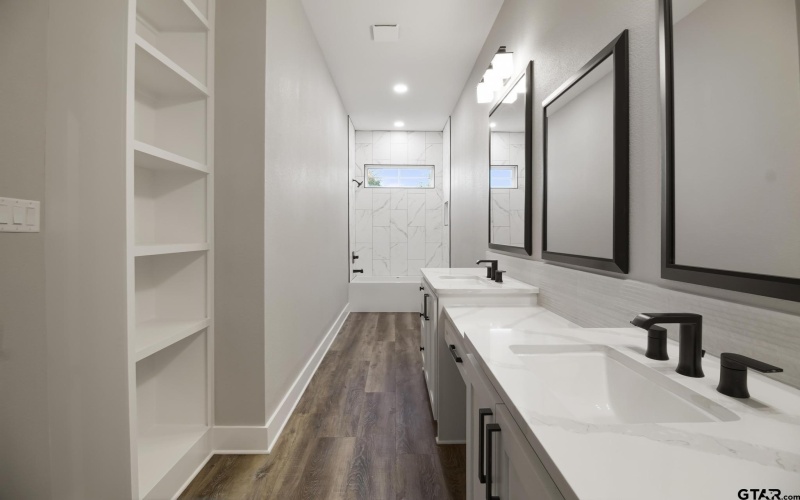 800 Stone Chimney Rd, Bullard, TX 75757, 5 Habitaciones Habitaciones , ,5 BañosBaños,Residential,En Venta,800 Stone Chimney Rd,0,25016735