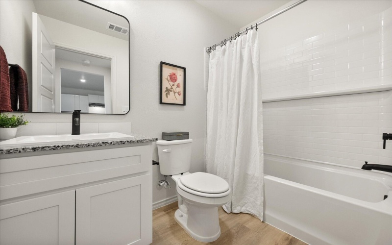 2405 Eureka Avenue, Lubbock, TX 79407, 2 Habitaciones Habitaciones , ,2 BañosBaños,Residential,En Venta,2405 Eureka Avenue,0,202563162